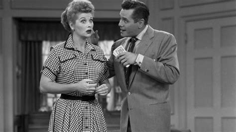 I Love Lucy -  Een hilarische sitcom over een huismus en haar worsteling met het showbusinessleven!